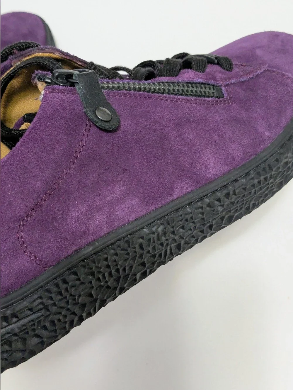 HARTJES Phil Women's Size 9 US LNC Suede Purple Walking Sneakers Comfort Shoes
